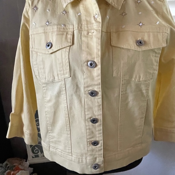 D&company yellow jean jacket - Picture 1 of 6